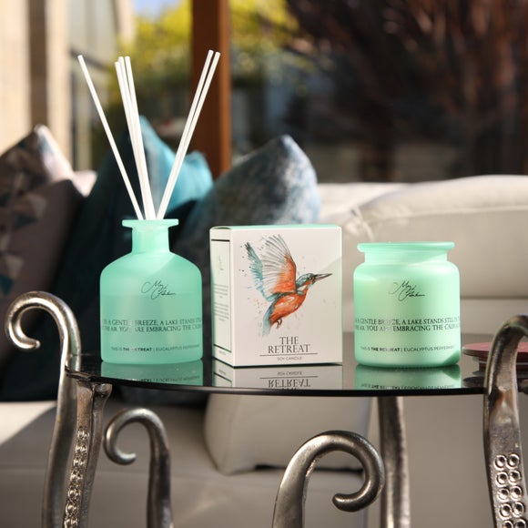 Carousel navigation image position 3 of 4