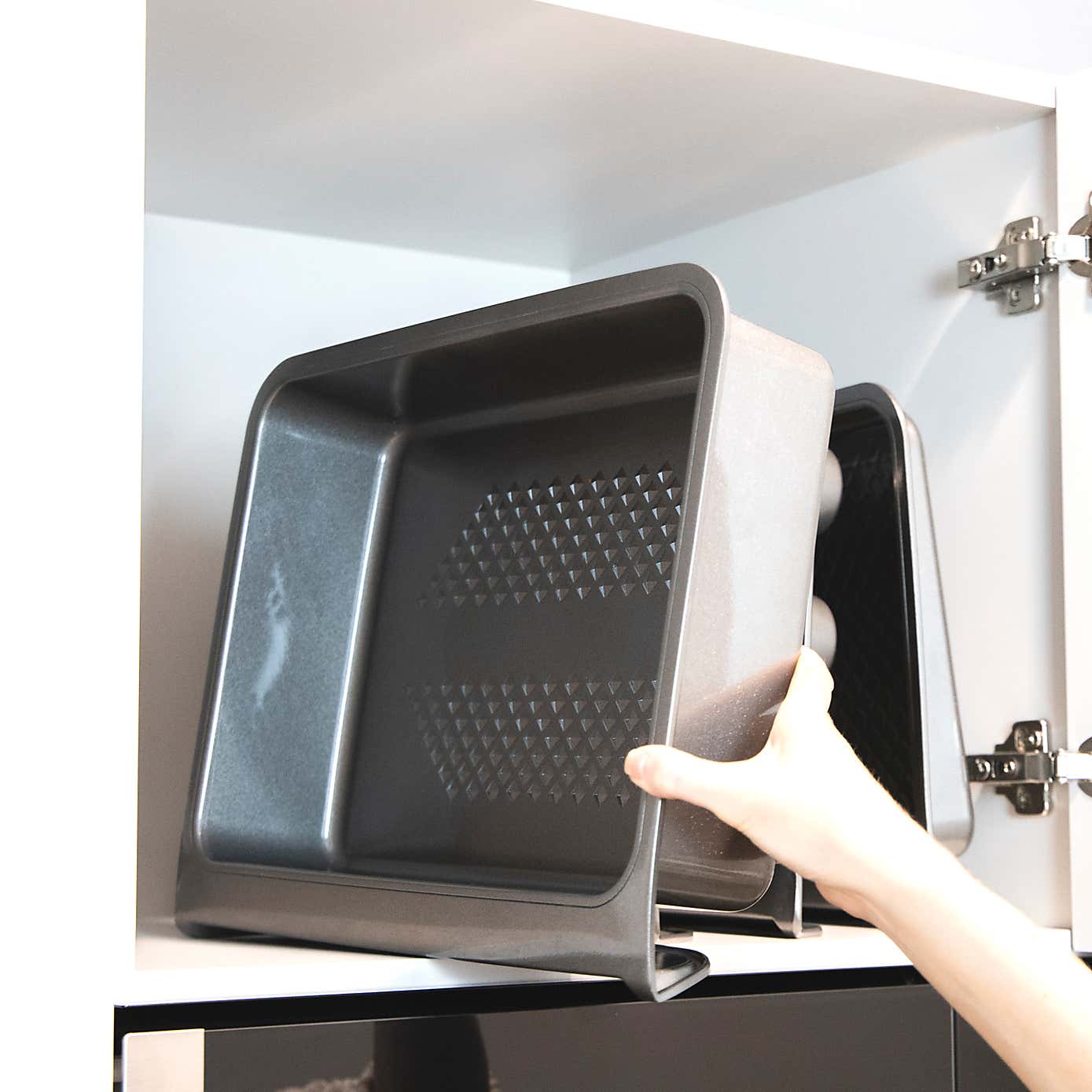 Carousel zoom image position 6 of 9