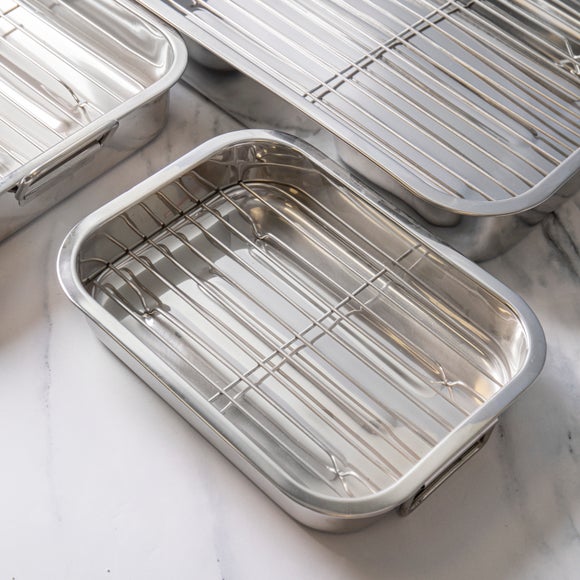 Carousel navigation image position 2 of 9