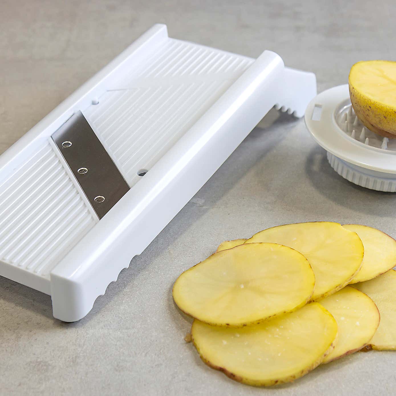 Carousel zoom image position 2 of 9