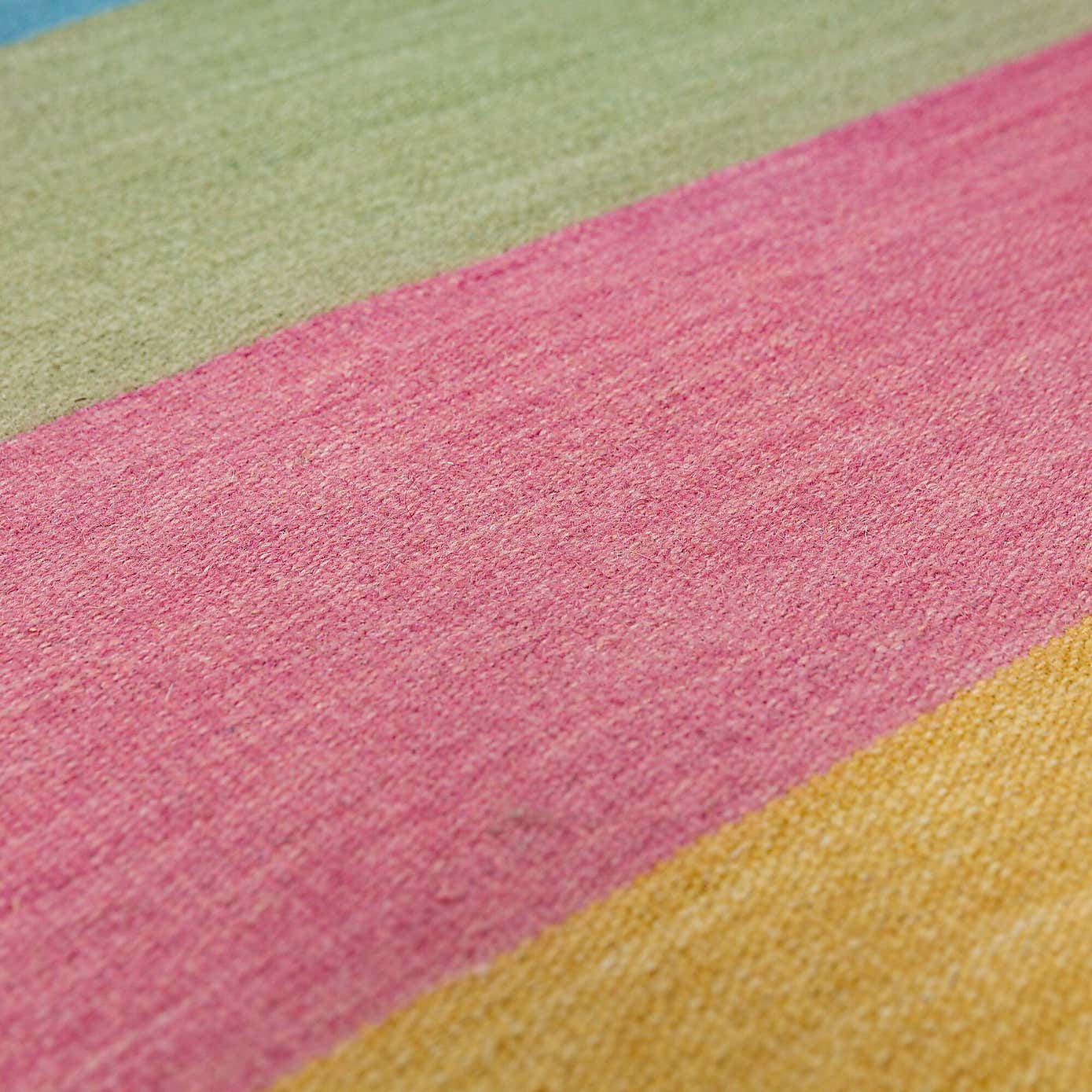 Carousel zoom image position 2 of 6