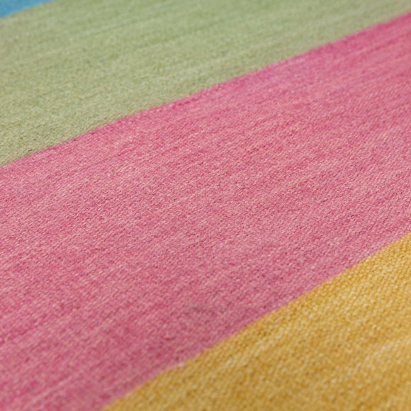 Carousel navigation image position 2 of 6