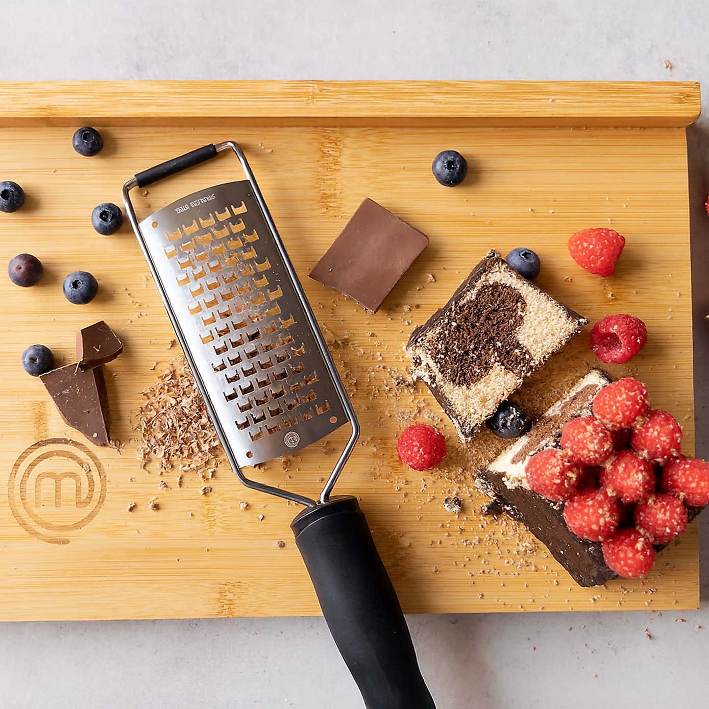 Carousel zoom image position 2 of 3