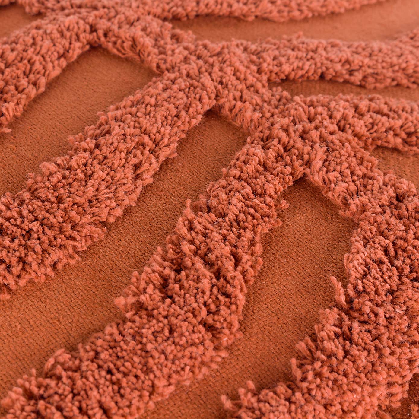 Carousel zoom image position 2 of 6