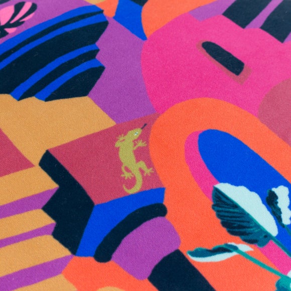 Carousel navigation image position 2 of 6