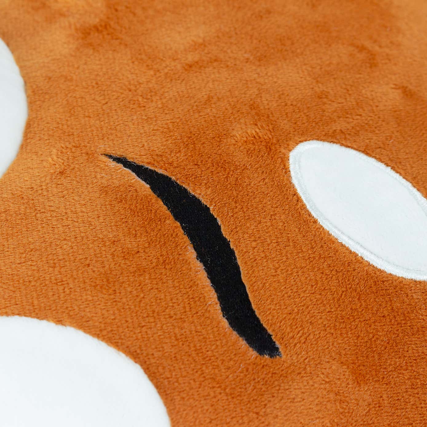 Carousel zoom image position 2 of 6