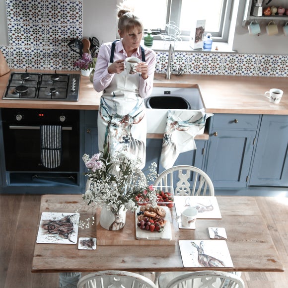 Carousel navigation image position 3 of 4