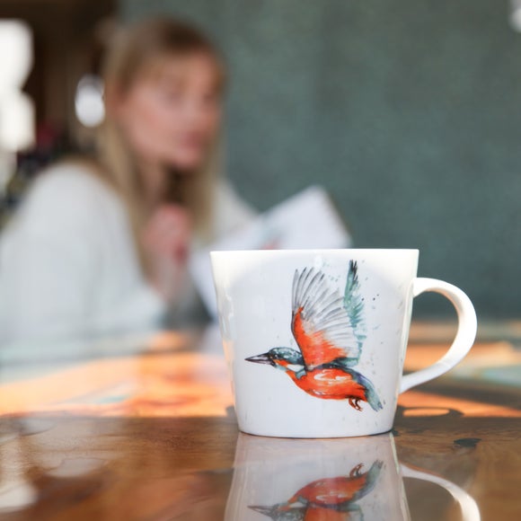 Carousel navigation image position 2 of 3