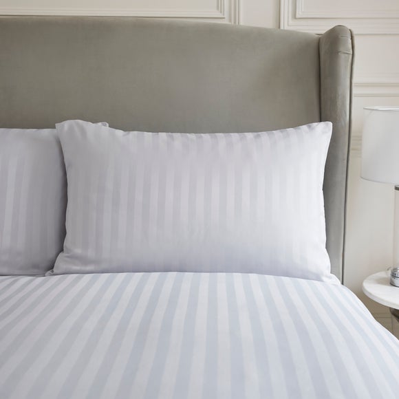 Carousel navigation image position 2 of 5