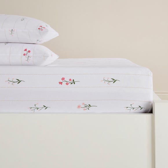 Carousel navigation image position 2 of 3