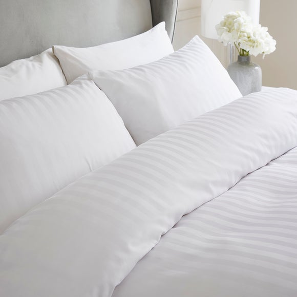 Carousel navigation image position 4 of 5