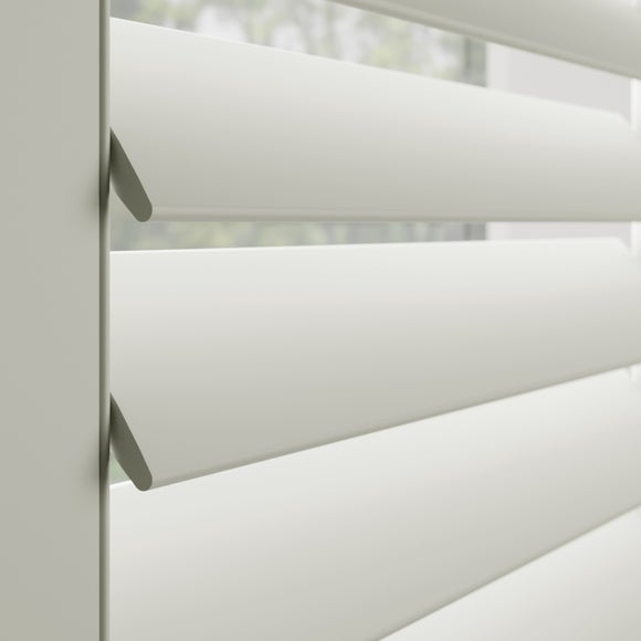 Made to Measure Shutter Blind Sample
