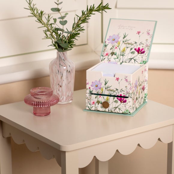 Carousel navigation image position 3 of 3