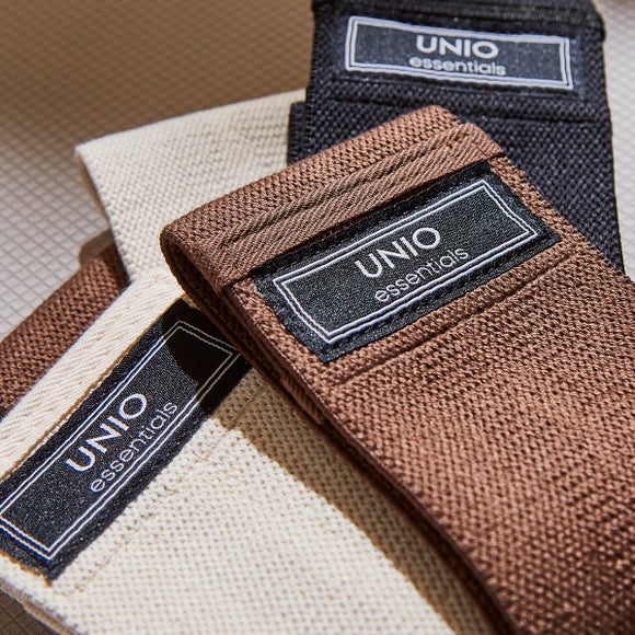 Carousel navigation image position 2 of 3