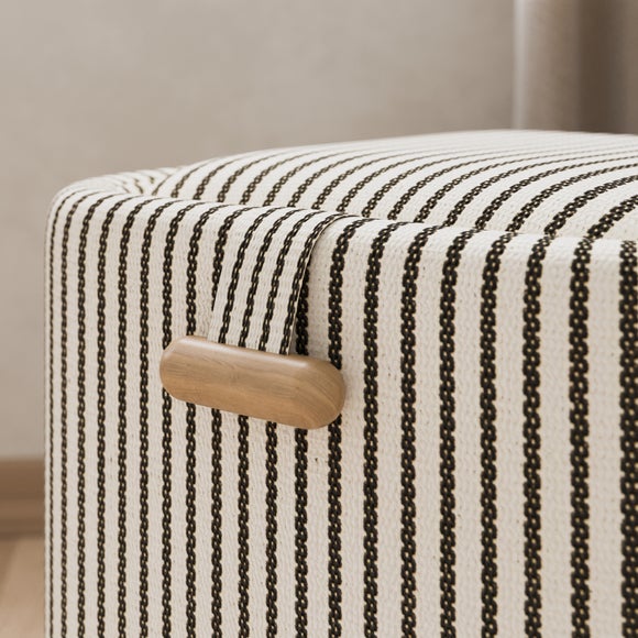 Carousel navigation image position 5 of 10