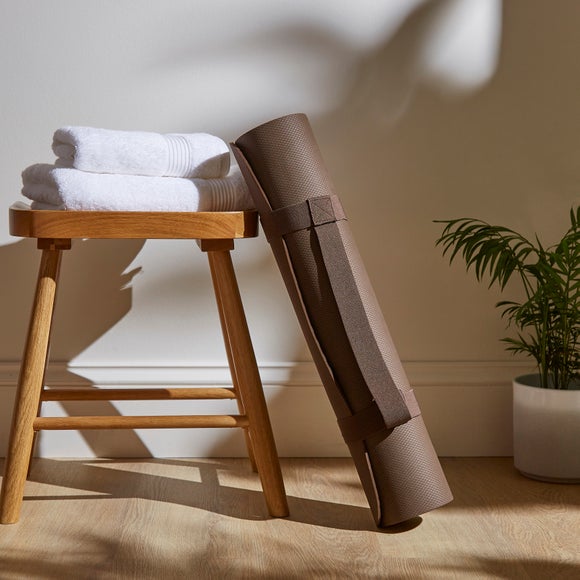 Carousel navigation image position 1 of 3