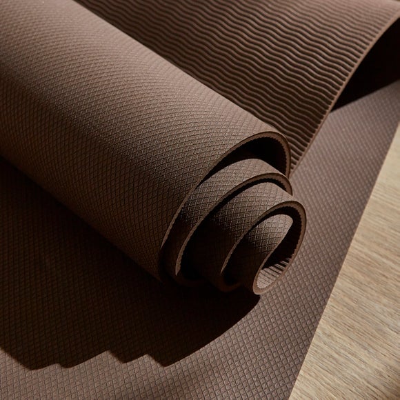 Carousel navigation image position 2 of 3