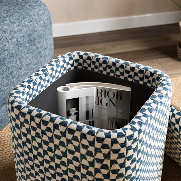 Carousel navigation image position 4 of 10