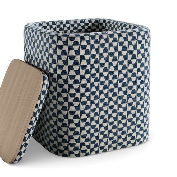 Carousel navigation image position 9 of 10