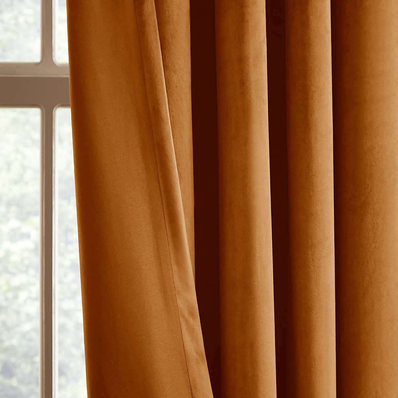 Carousel zoom image position 4 of 5