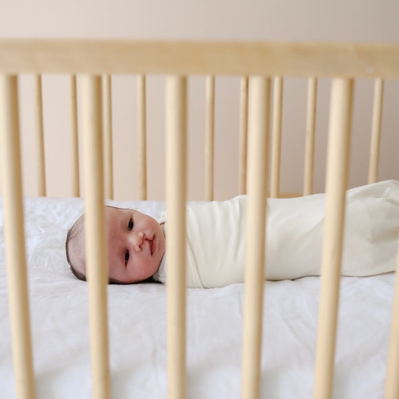 Carousel navigation image position 4 of 6