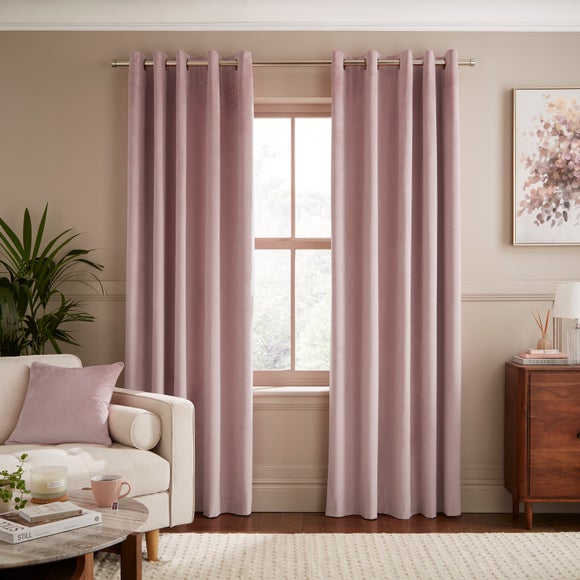 Carousel navigation image position 2 of 7