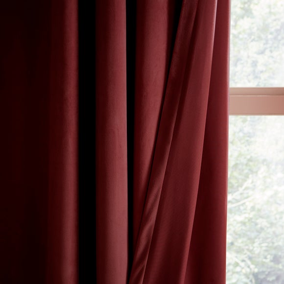 Carousel navigation image position 4 of 6