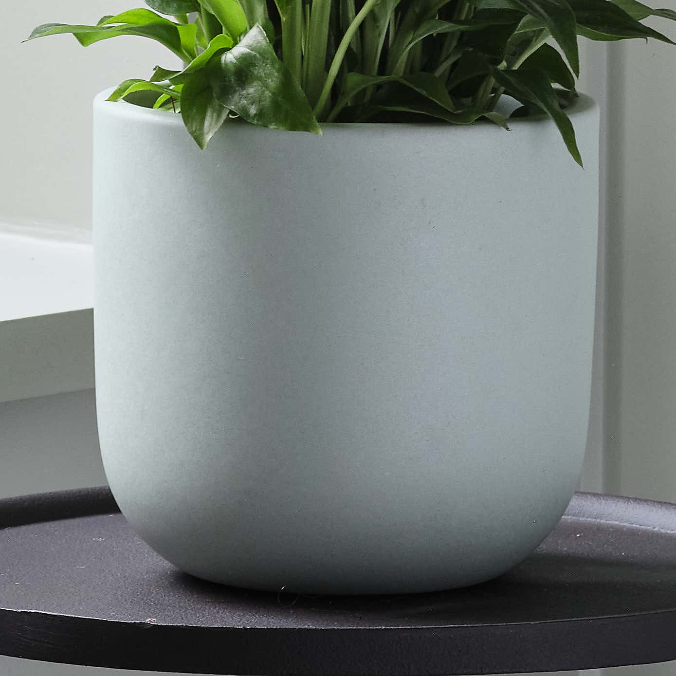 Carousel zoom image position 3 of 3