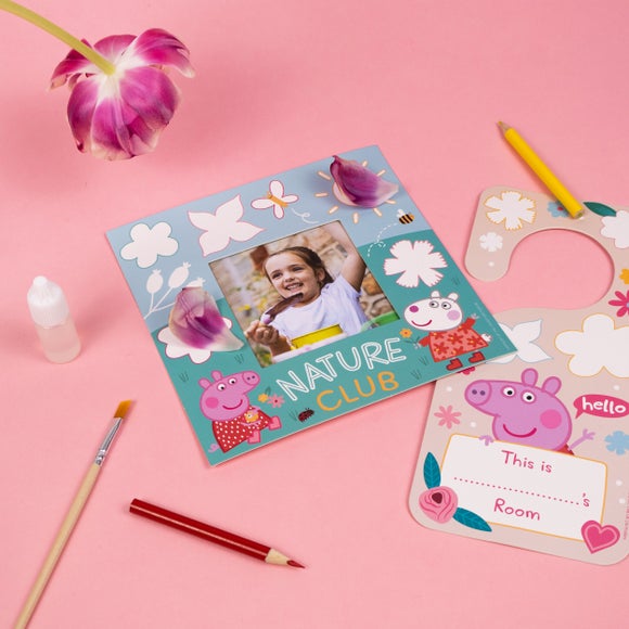 Carousel navigation image position 2 of 3