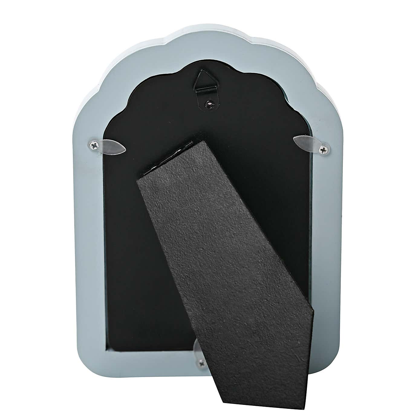 Carousel zoom image position 3 of 3