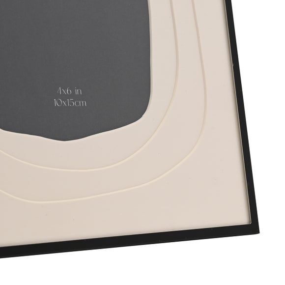 Carousel navigation image position 3 of 4