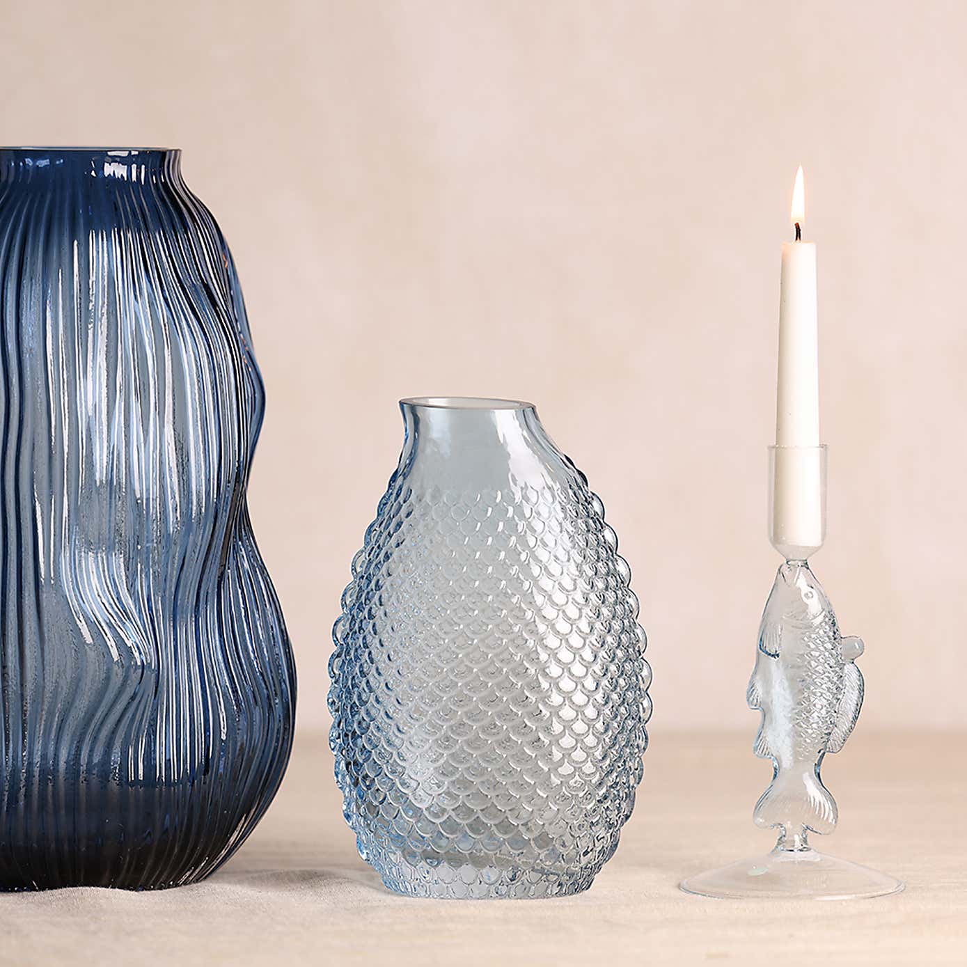 Carousel zoom image position 4 of 4