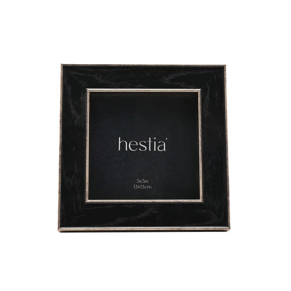 Carousel navigation image position 2 of 3