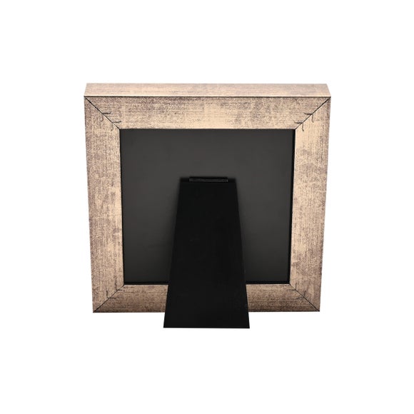 Carousel navigation image position 3 of 3