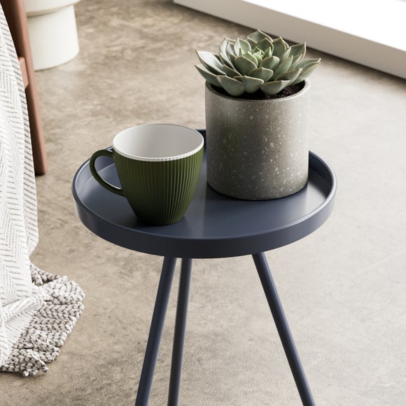 Carousel navigation image position 2 of 8