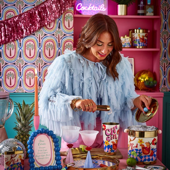 Carousel navigation image position 3 of 3