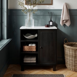 Everett Bathroom Cabinet