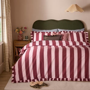 Furn. Birdie Stripe Polycotton Duvet Cover & Pillowcase Set