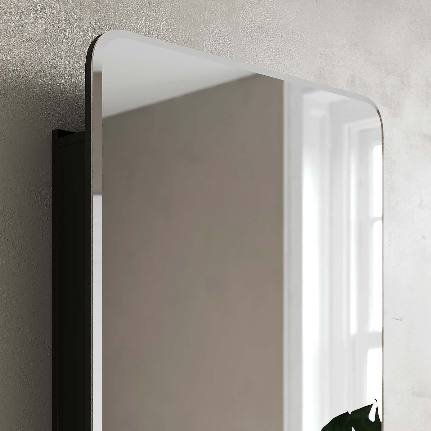 Carousel zoom image position 4 of 7