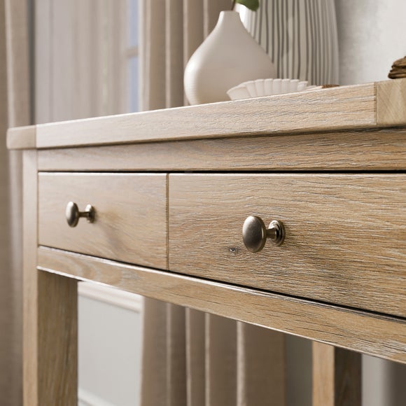 Carousel navigation image position 4 of 8