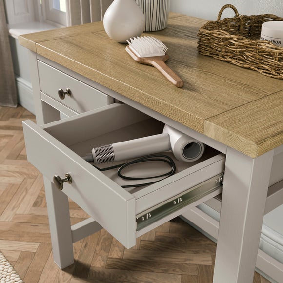 Carousel navigation image position 3 of 8