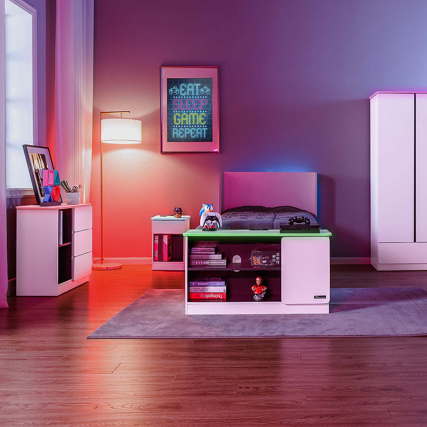 Carousel zoom image position 5 of 5