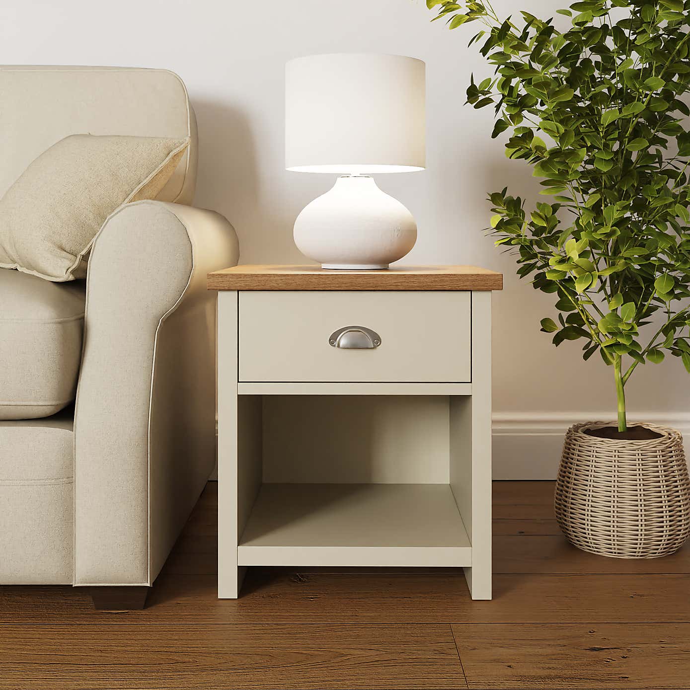 Carousel zoom image position 1 of 8