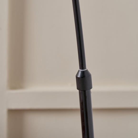 Carousel navigation image position 3 of 5