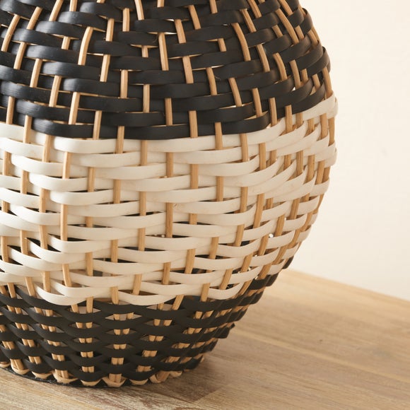 Carousel navigation image position 3 of 5