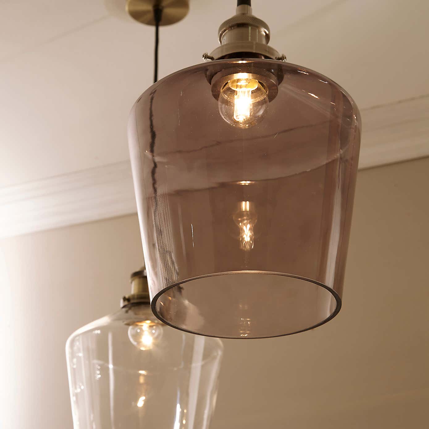 Carousel zoom image position 2 of 4