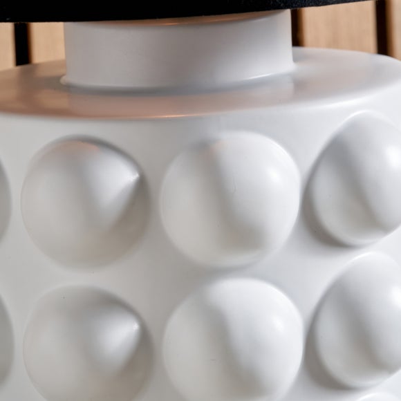 Carousel navigation image position 3 of 5