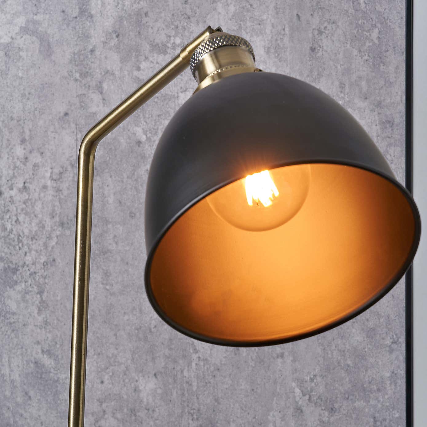 Carousel zoom image position 3 of 5