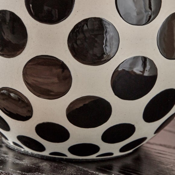 Carousel navigation image position 3 of 5