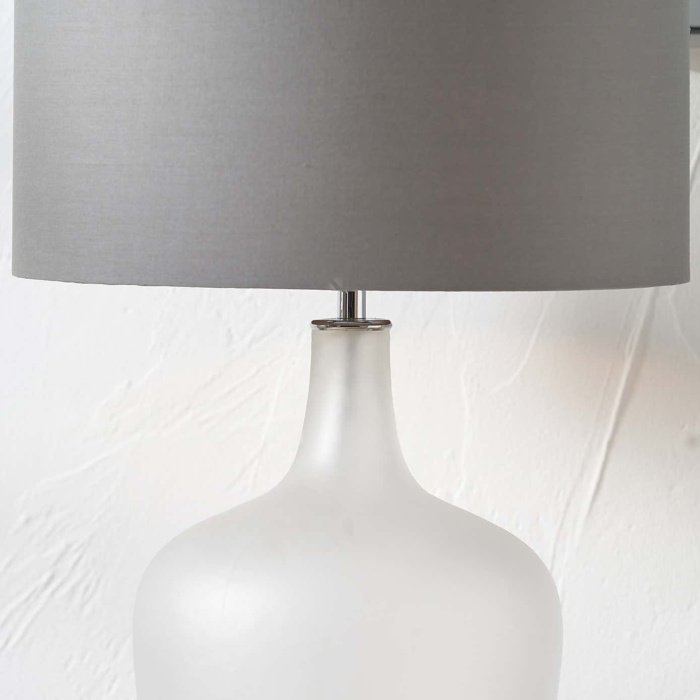 Carousel zoom image position 2 of 5